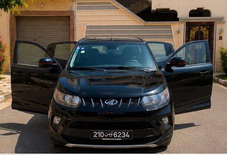 Mahindra KUV 100 2019
