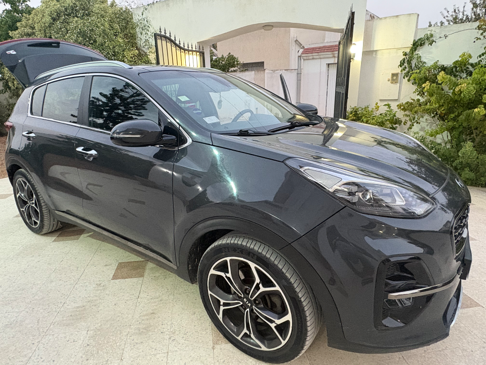 Kia SPORTAGE - Photo 2