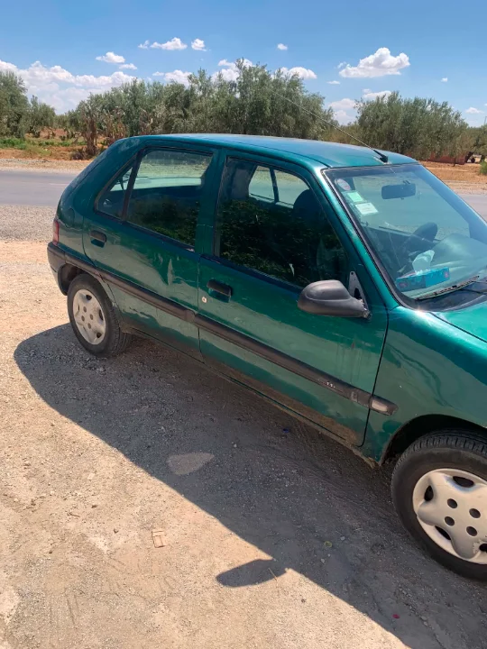 Citroen SAXO - Photo 10