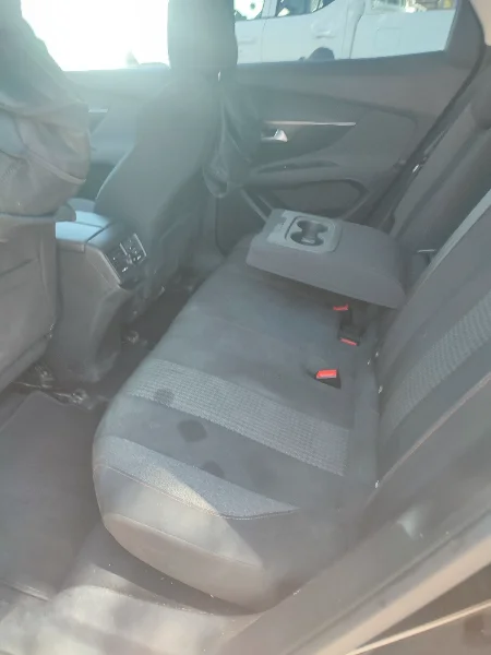 Peugeot 3008 - Photo 6
