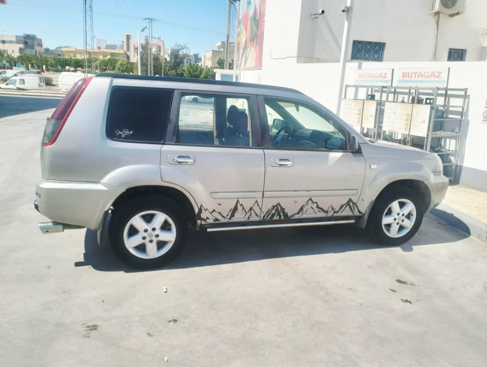 Nissan X-trail - Photo 6