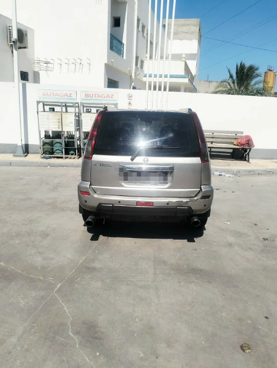 Nissan X-trail - Photo 2