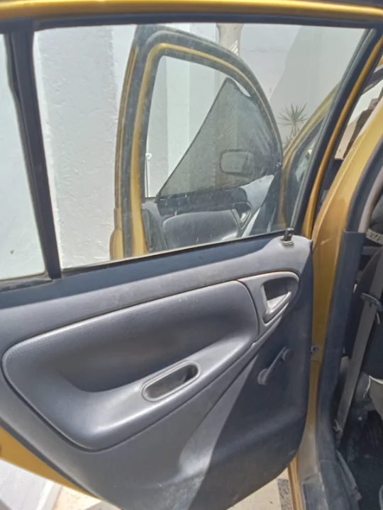 Toyota Yaris - Photo 3