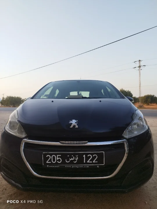 Peugeot 208 2016