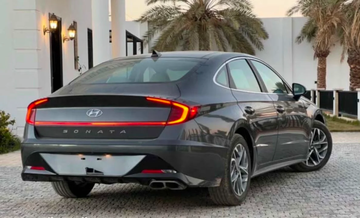Hyundai SONATA - Photo 2