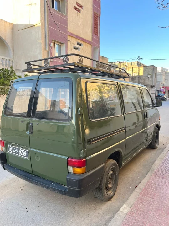 Volkswagen Transporter - Photo 7