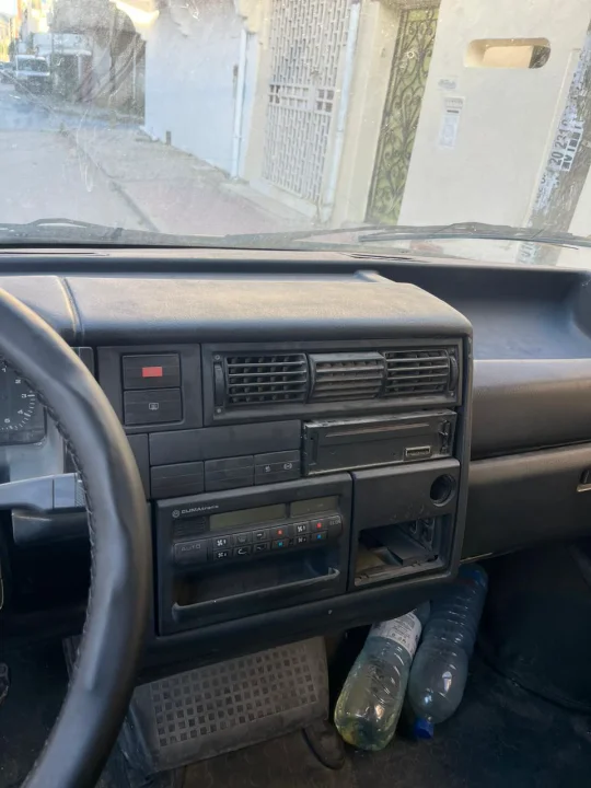 Volkswagen Transporter - Photo 5