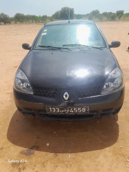 Renault Clio 2008 Essence