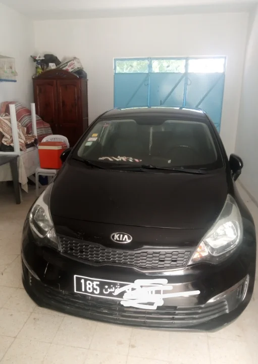 Kia RIO - Photo 9