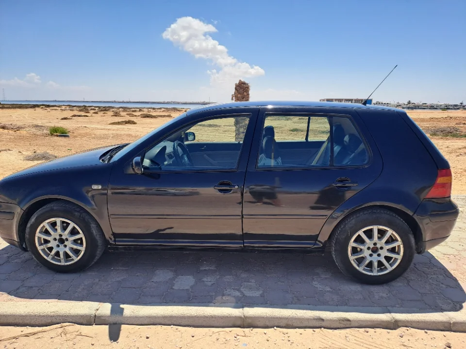 Volkswagen Golf - Photo 7