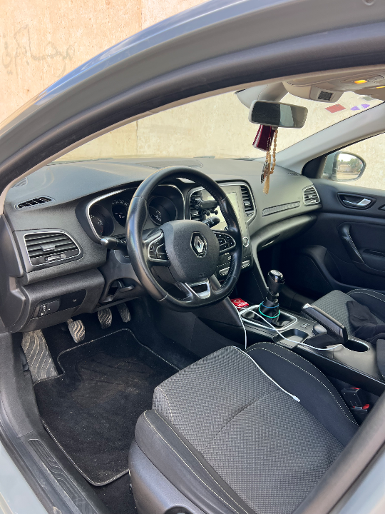 Renault Megane - Photo 2