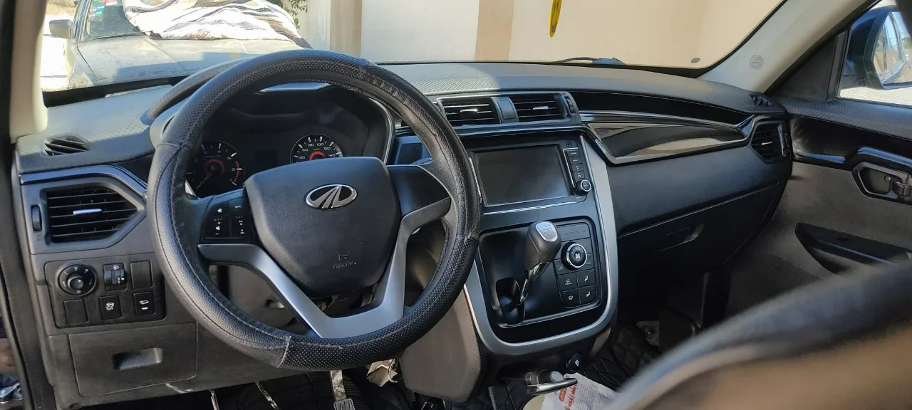 Mahindra KUV 100 - Photo 5