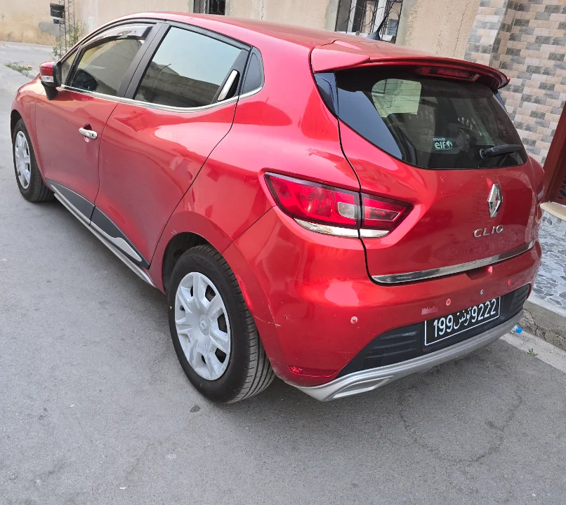 Renault Clio - Photo 8