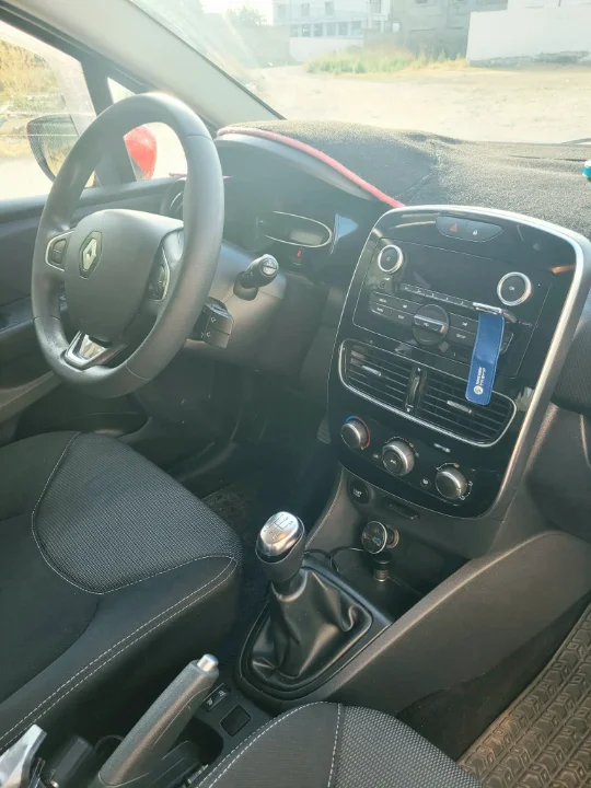 Renault Clio - Photo 5