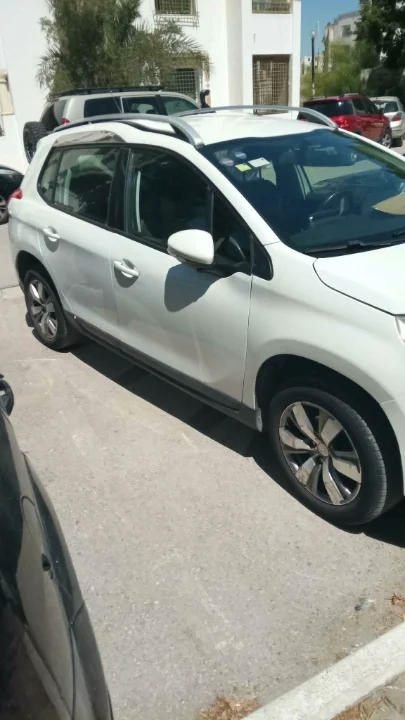 Peugeot 2008 - Photo 12