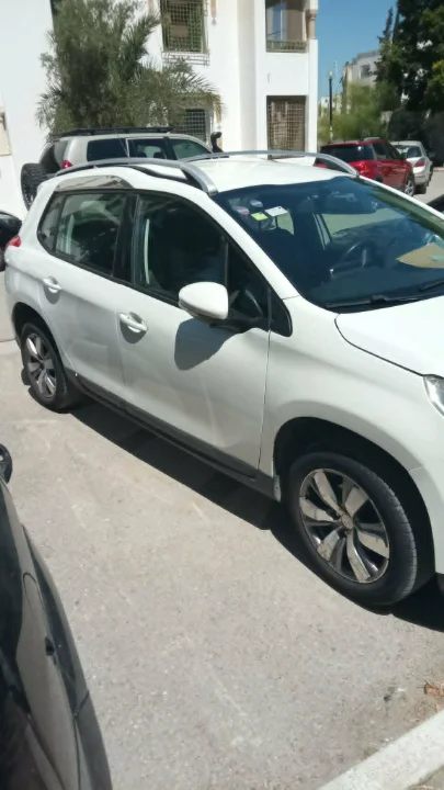 Peugeot 2008 - Photo 11