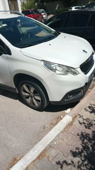 Peugeot 2008 - Photo 10