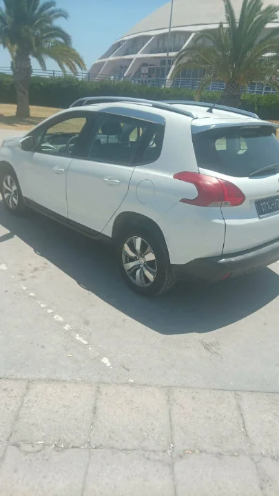 Peugeot 2008 - Photo 7