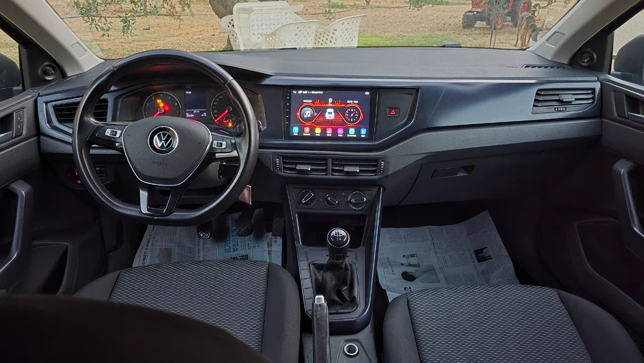 Volkswagen Polo - Photo 2