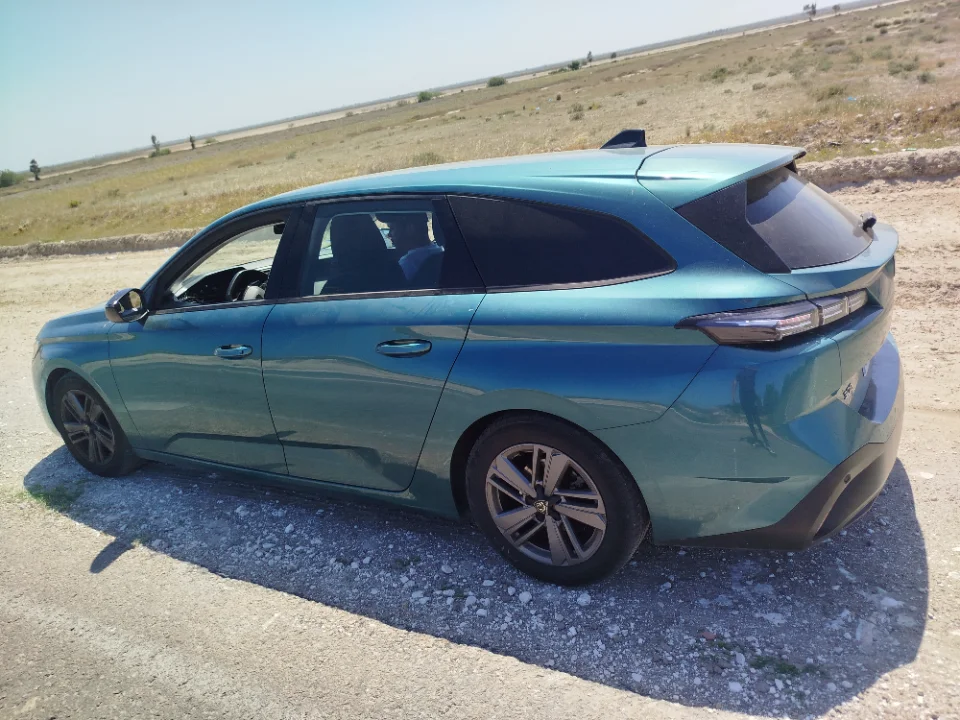 Peugeot 308 - Photo 4