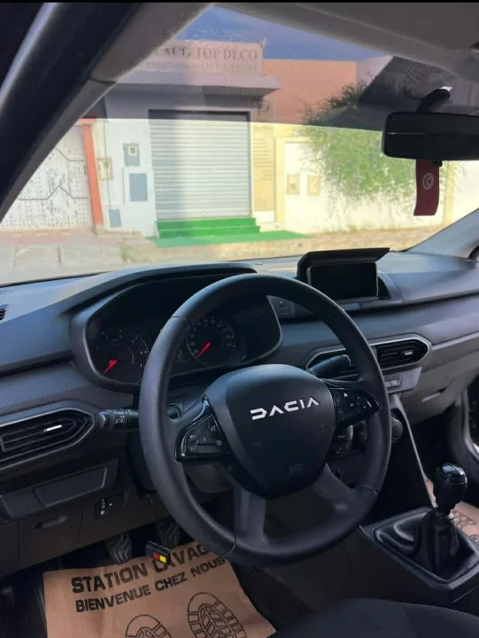 Dacia LOGAN - Photo 4