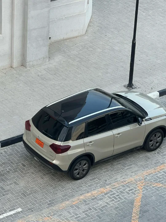 Suzuki Vitara - Photo 2