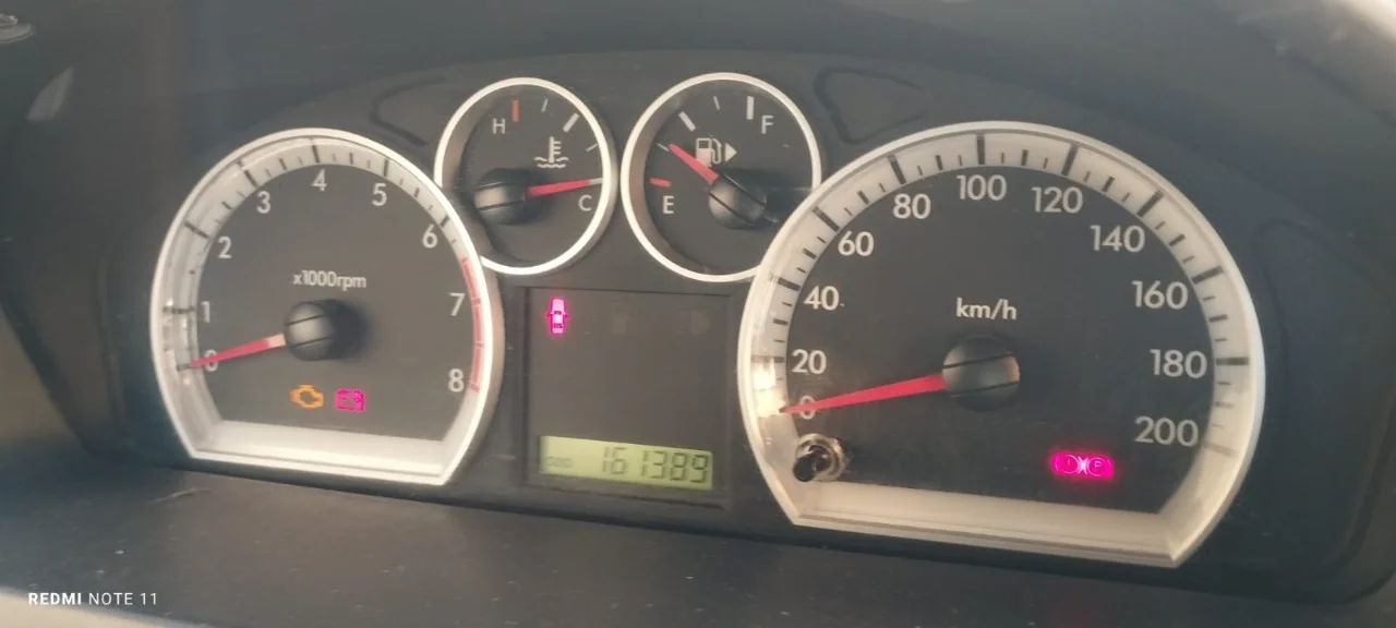 Chevrolet AVEO - Photo 10