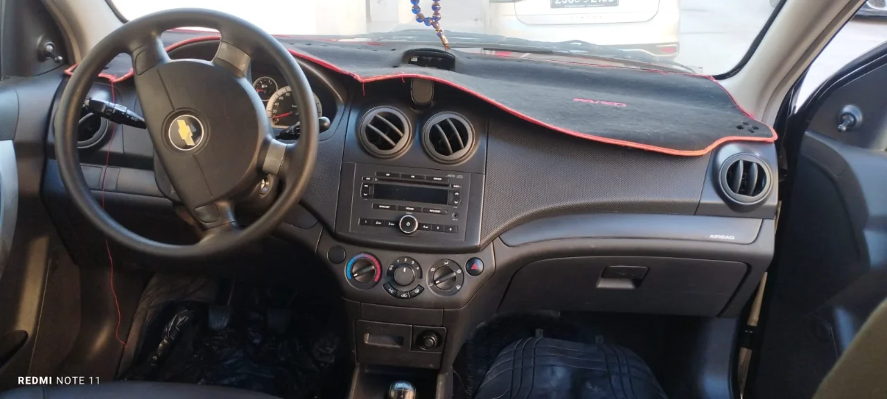 Chevrolet AVEO - Photo 2
