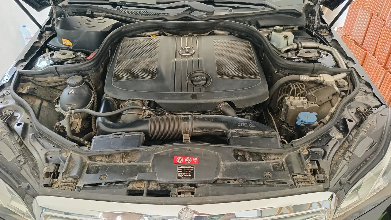 Mercedes 200 - Photo 11