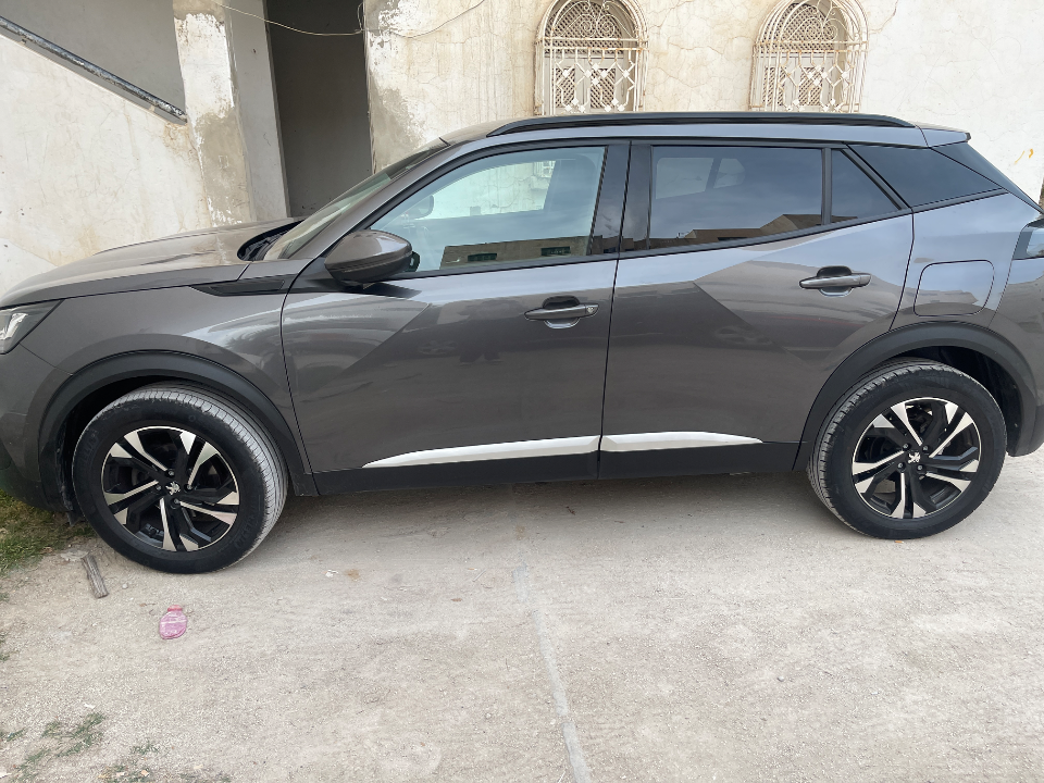 Peugeot 2008 2021