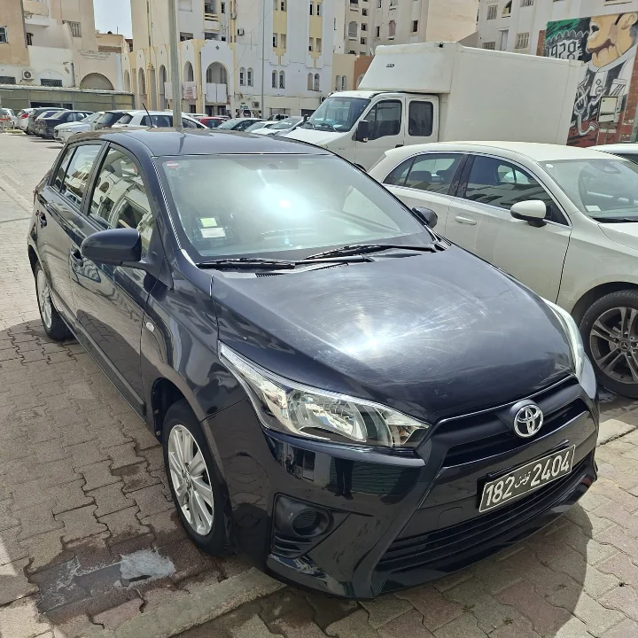 Toyota Yaris - Photo 8
