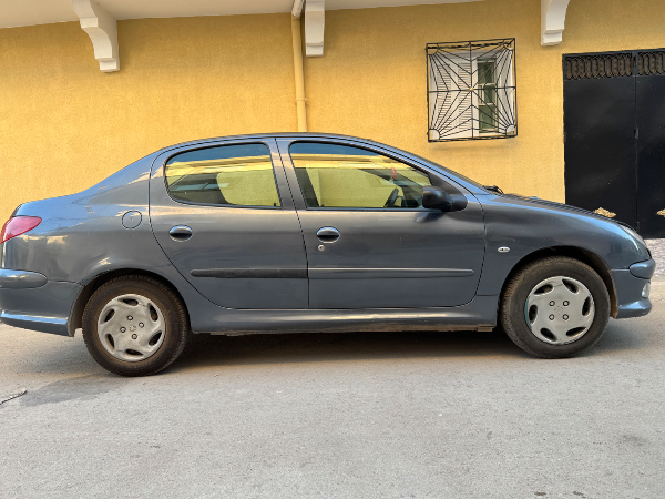 Peugeot 206 - Photo 11