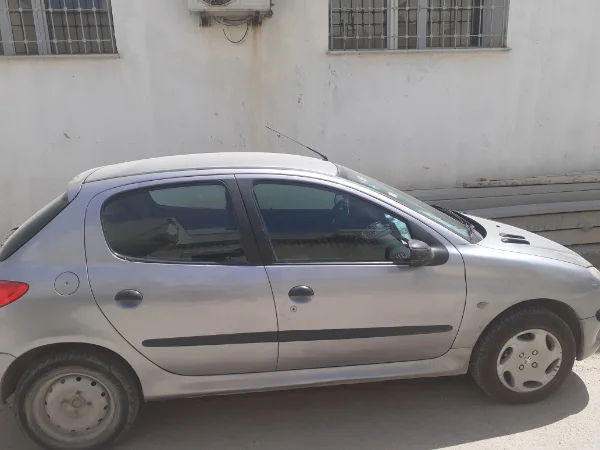 Peugeot 206 - Photo 4