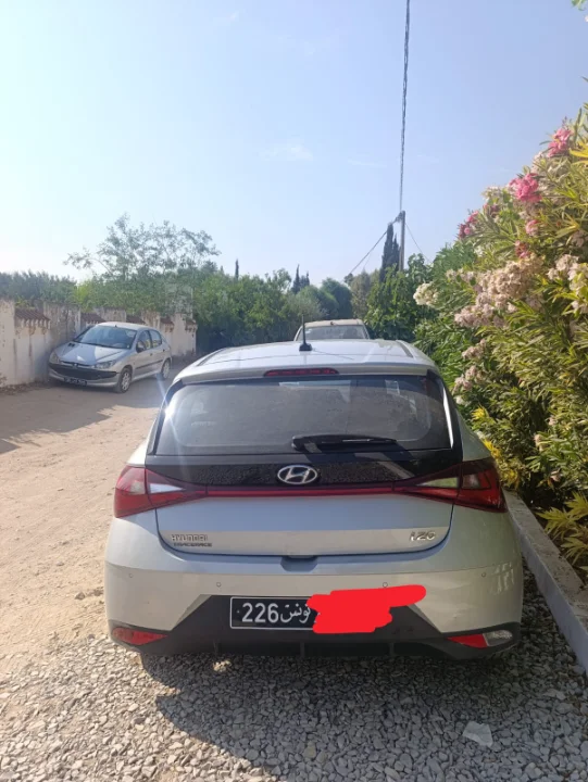 Hyundai IX20 - Photo 2