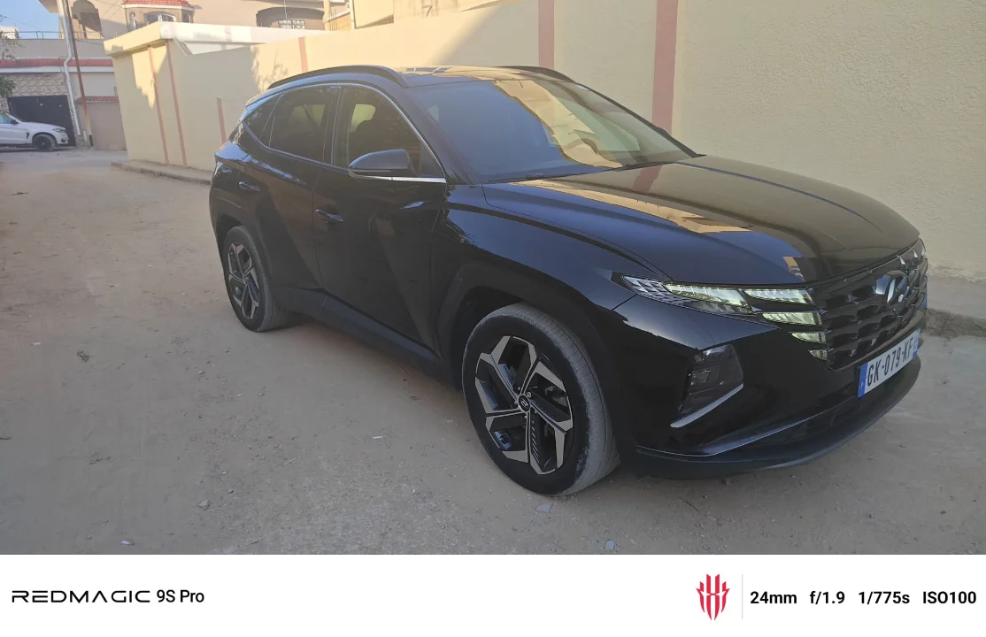 Hyundai TUCSON - Photo 2