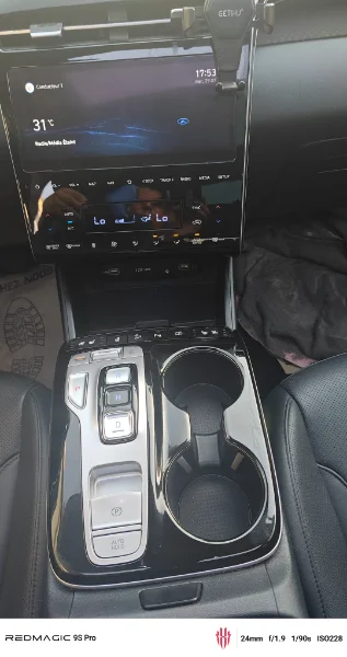 Hyundai TUCSON - Photo 4