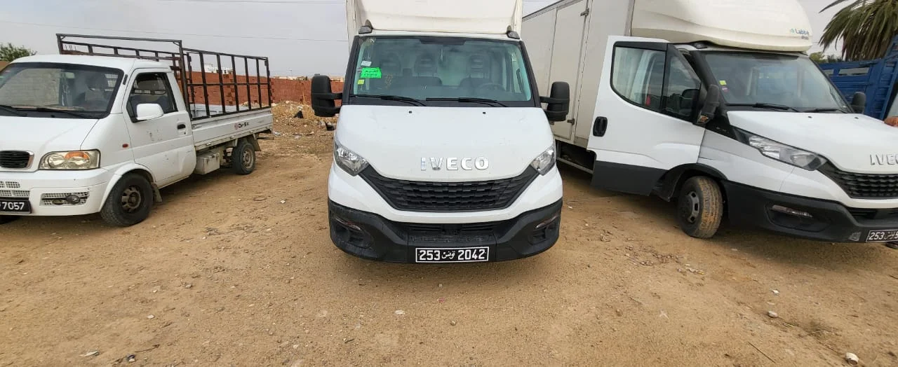 Iveco DAILY - Photo 2