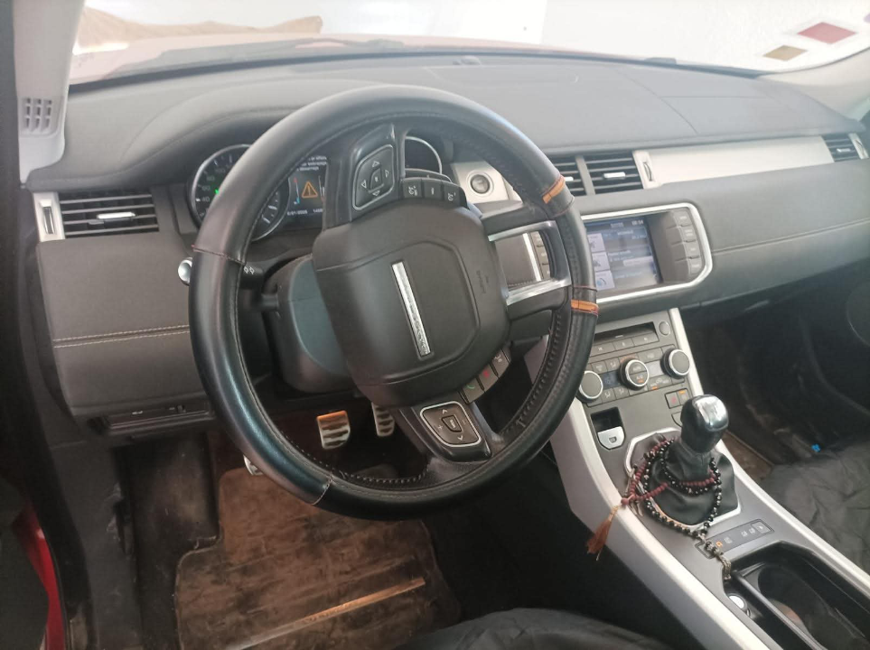Land rover EVOQUE - Photo 2