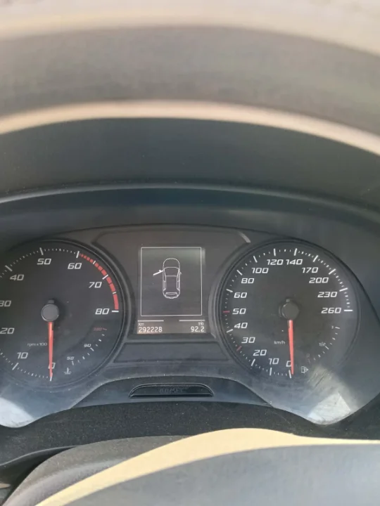Seat Leon - Photo 2