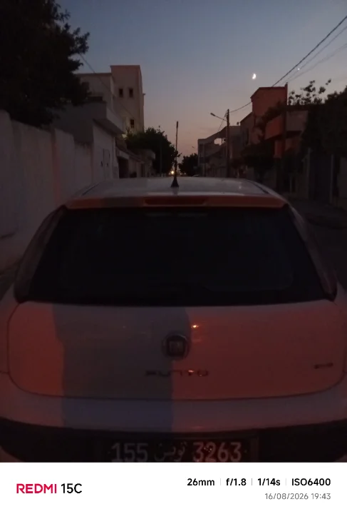 Fiat GRANDE PUNTO - Photo 2