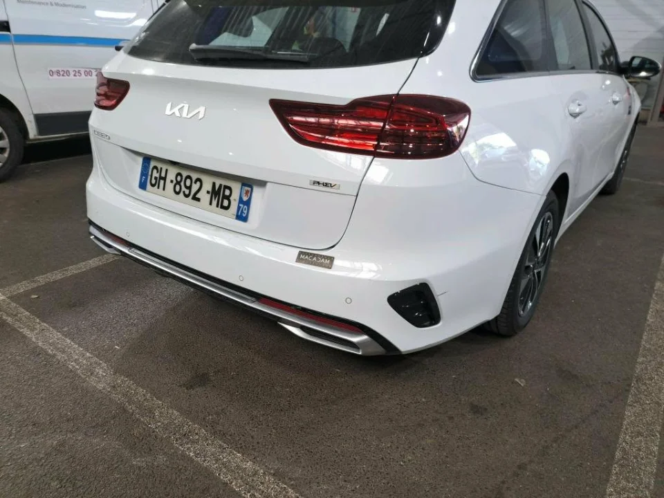 Kia CEED SW - Photo 9