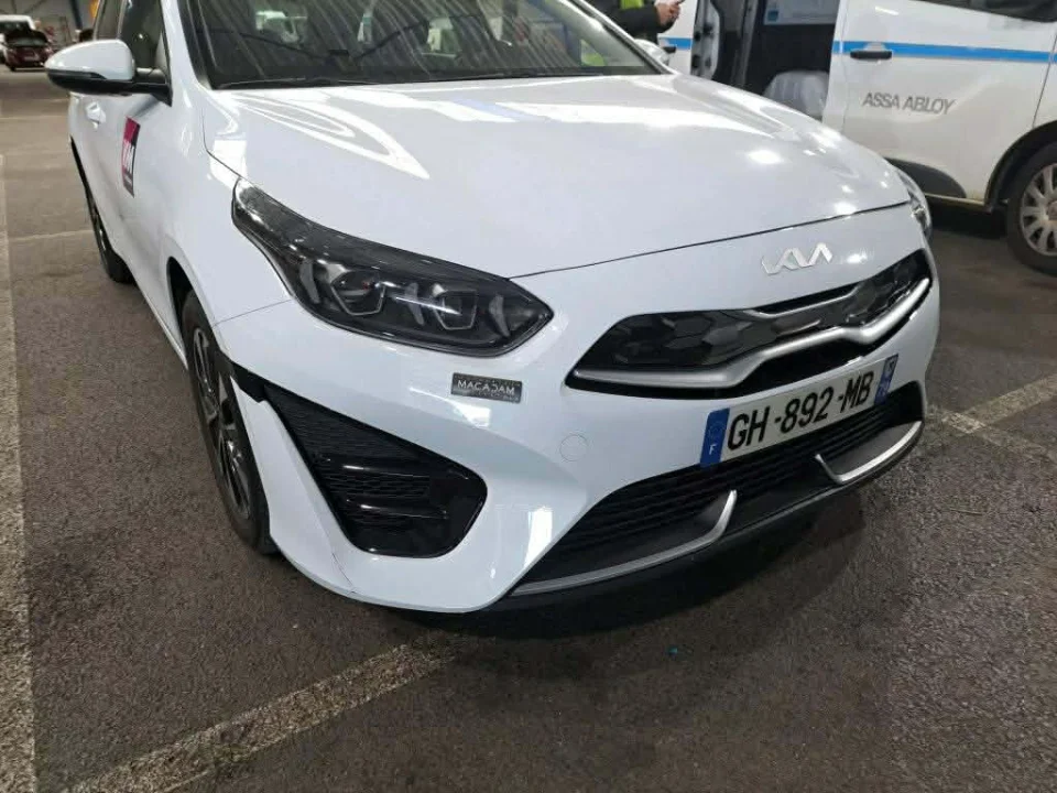 Kia CEED SW - Photo 8