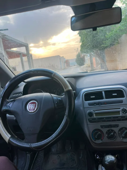 Fiat GRANDE PUNTO - Photo 3