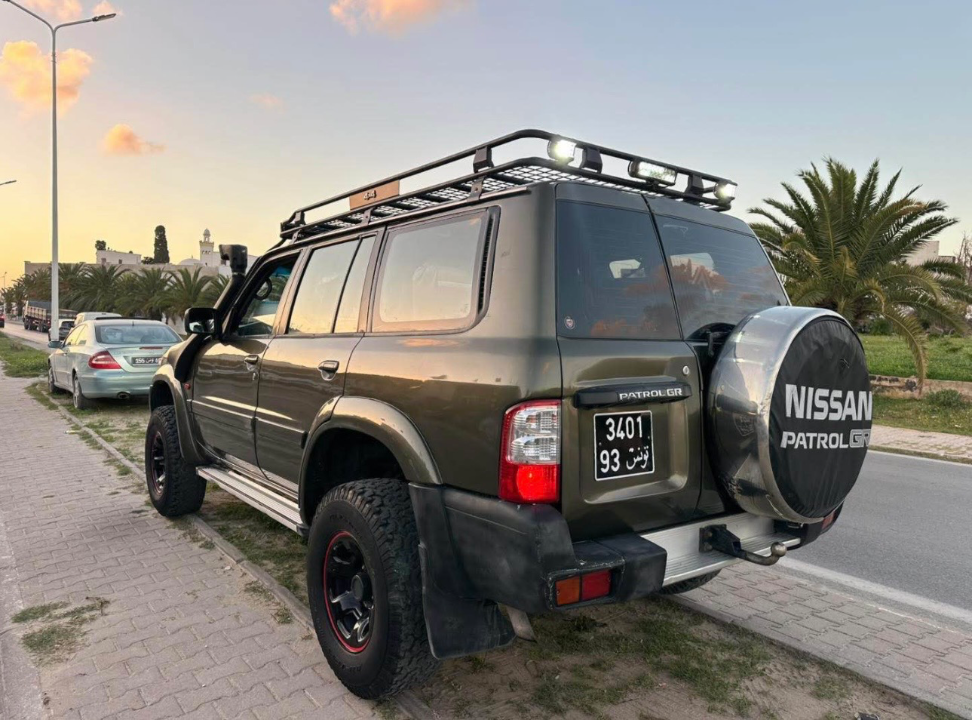 Nissan Patrol - Photo 10