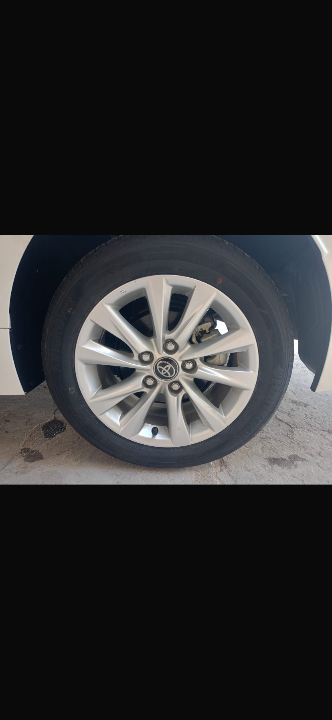 Toyota Corolla - Photo 10