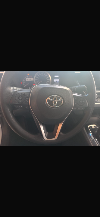 Toyota Corolla - Photo 4