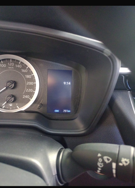 Toyota Corolla - Photo 3