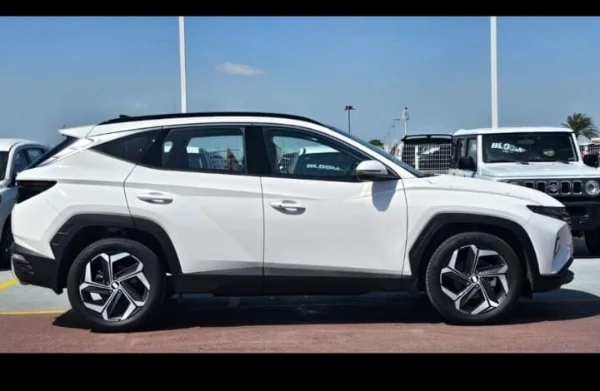 Hyundai TUCSON - Photo 8