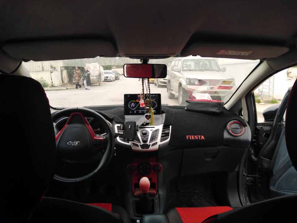 Ford FIESTA - Photo 6