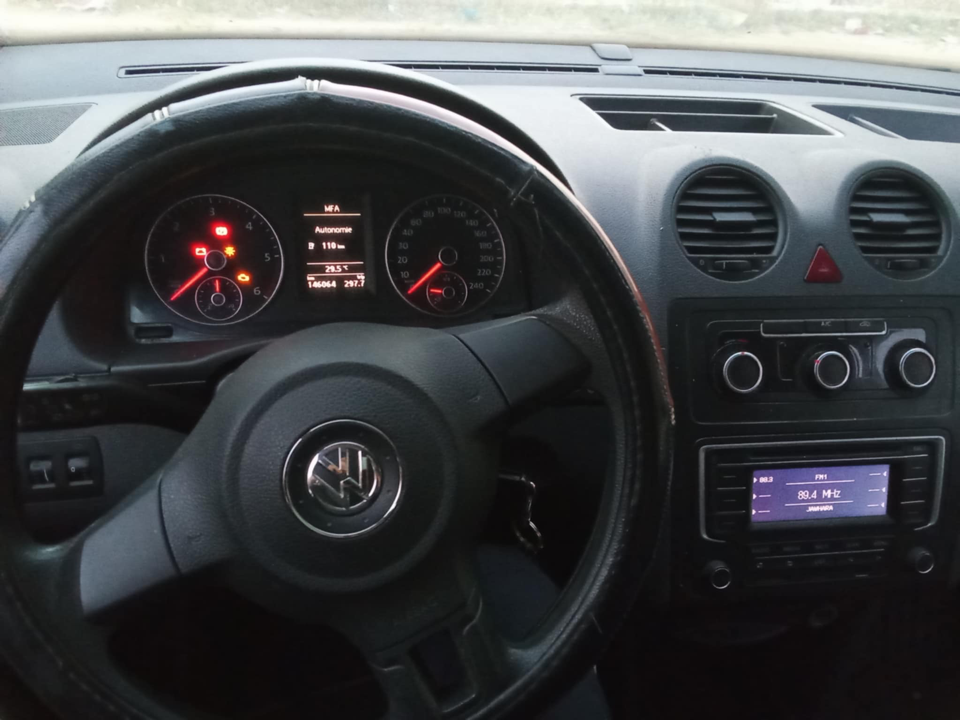 Volkswagen Caddy - Photo 5